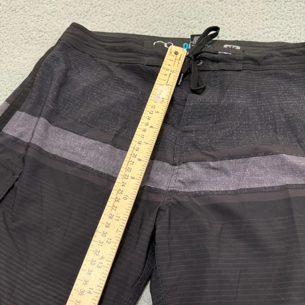 Ocean Pacific Board Shorts Mens 36 OPFlex 4-Way Stretch Black Striped
